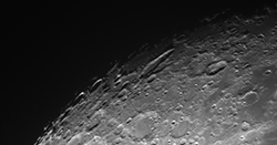 zone du cratère Schiller (179km de large, hauteur: 3900m) C8/QHY5III290M.